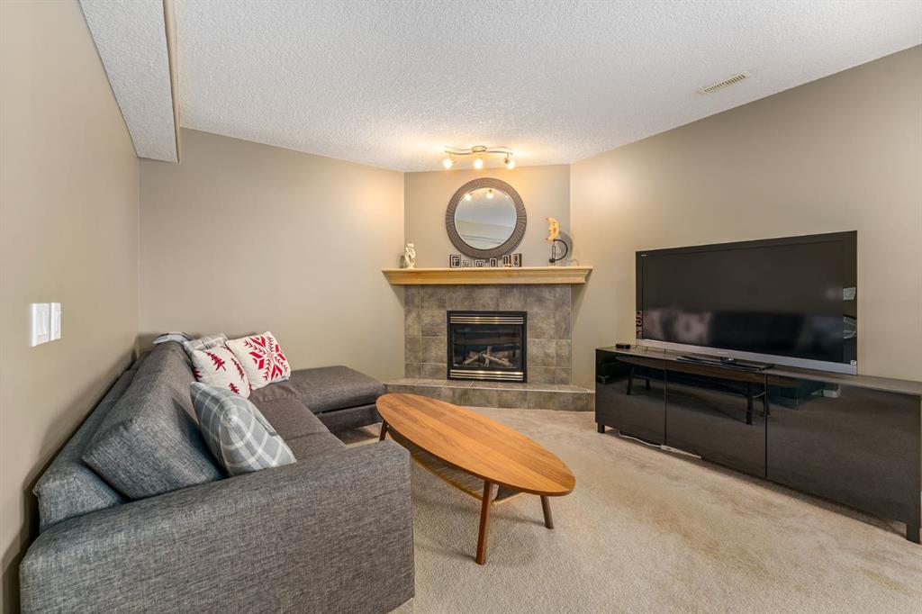 134-crystalridge-drive-okotoks-A2126530-25